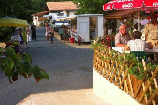 Camping Au Fil de l'Eau Antonne-et-Trigonant