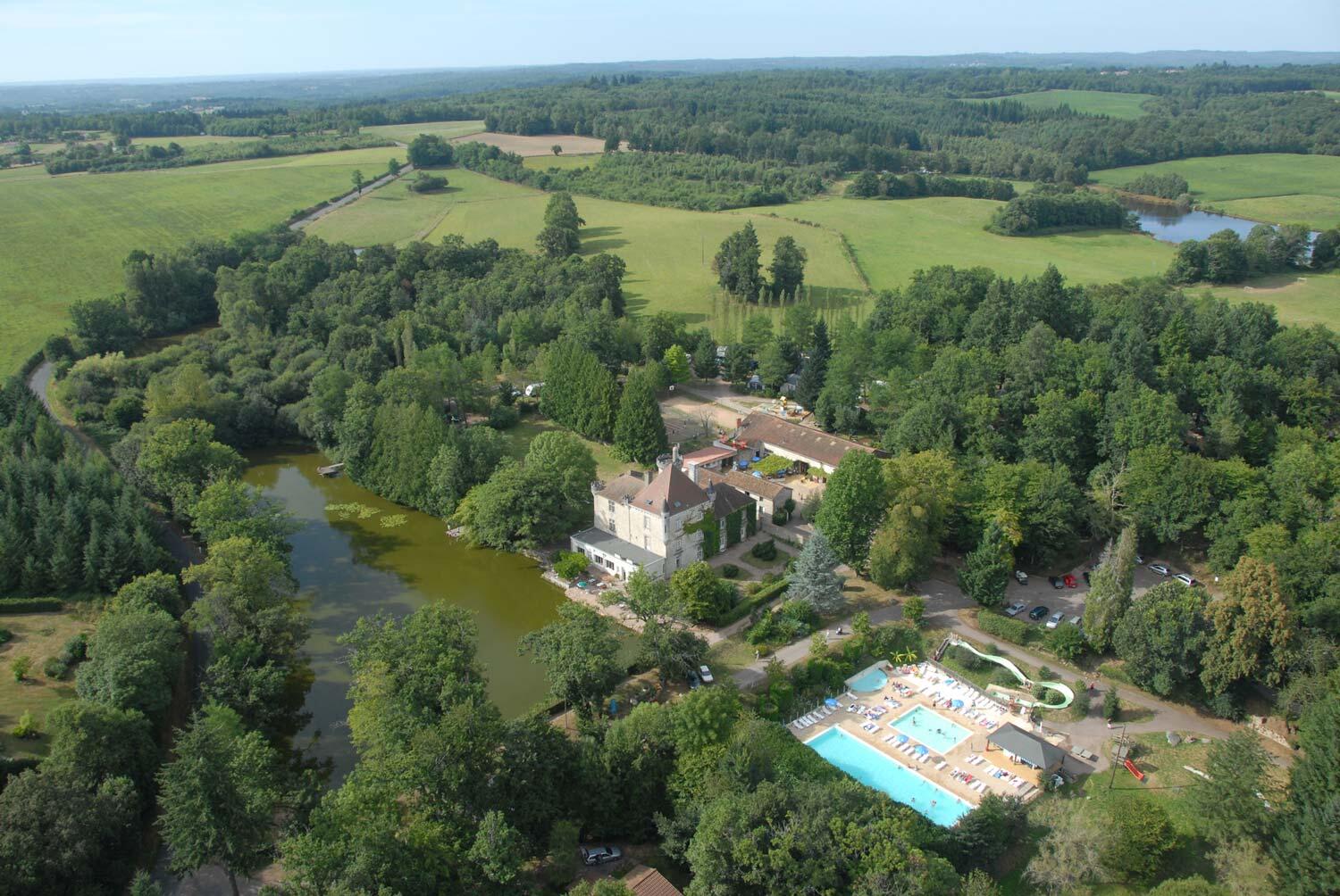 Kawan Village – Camping Château le Verdoyer