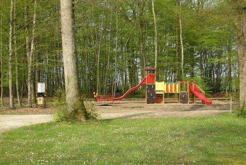 Camping le Bois Guillaume Villeneuve-les-Genêts