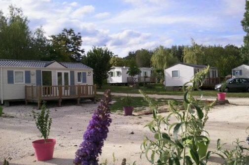 Camping Le Domaine des Etangs du Plessac Saint-Félix-de-Bourdeilles