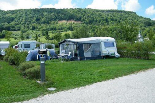 Camping Sites et Paysages La Roche d'Ully